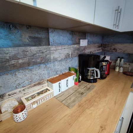 יואנינה Wood & White Apartment In Historic Center With 2 Bedrooms מראה חיצוני תמונה