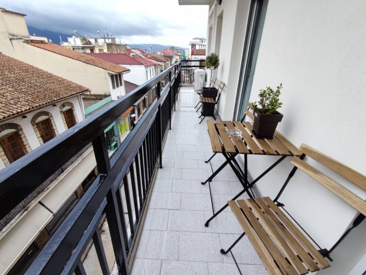 יואנינה Wood & White Apartment In Historic Center With 2 Bedrooms מראה חיצוני תמונה